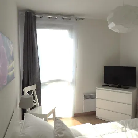 T2 Meuble Avec Balcon Apartment *