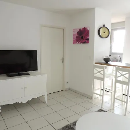 T2 Meuble Avec Balcon